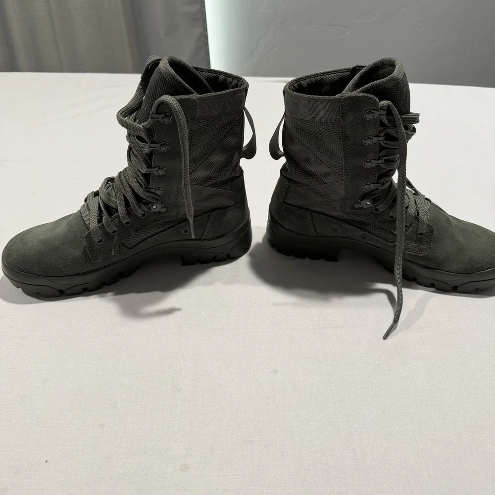 Garmont brand new